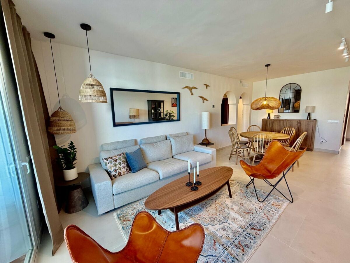 FOR SALE 🏡 Renovated Two-Bedroom Apartment with Private Beach Access – Costalita, Estepona 🇪🇸