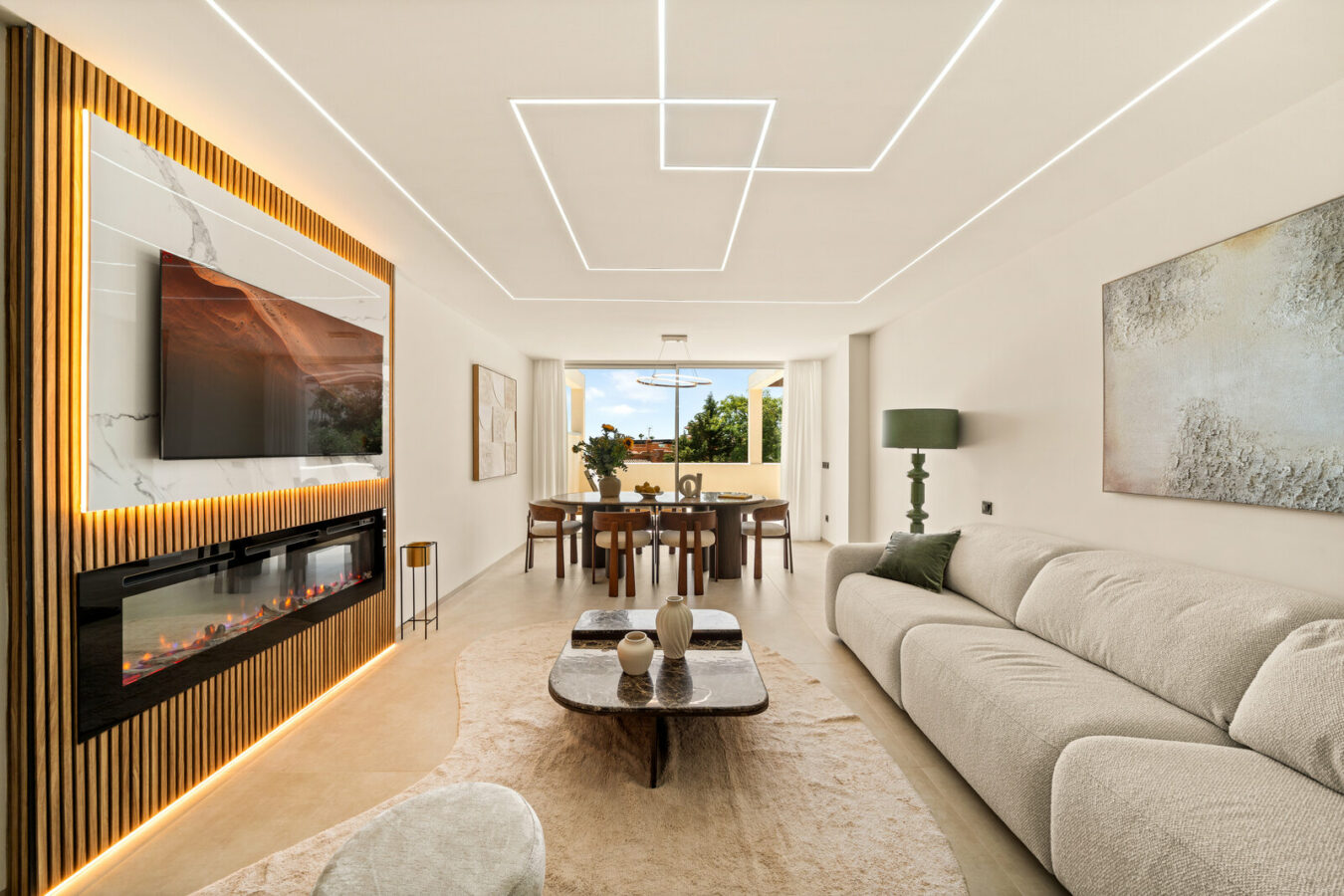 FOR SALE 🏡 Fully Renovated Three-Bedroom Apartment with Sea Views and Underfloor Heating – La Cerquilla, Nueva Andalucía 🇪🇸