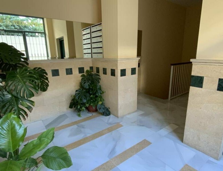 FOR SALE 🏡 Fully Renovated Two-Bedroom Apartment Steps from the Beach – Marbella Centro, Marbella 🇪🇸