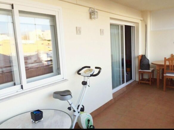 FOR SALE 🏡 Two-Bedroom Apartment to Renovate with Parking and Storage – Marbella Centro, Marbella 🇪🇸