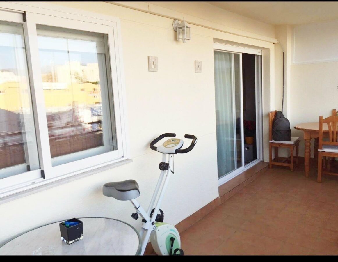 FOR SALE 🏡 Two-Bedroom Apartment to Renovate with Parking and Storage – Marbella Centro, Marbella 🇪🇸