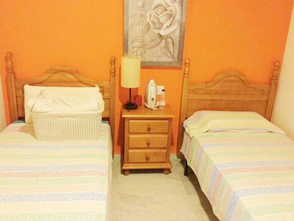 FOR SALE 🏡 Two-Bedroom Apartment to Renovate with Parking and Storage – Marbella Centro, Marbella 🇪🇸