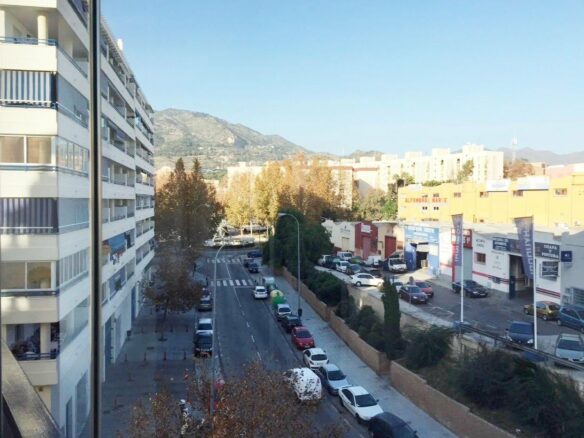 FOR SALE 🏡 Two-Bedroom Apartment to Renovate with Parking and Storage – Marbella Centro, Marbella 🇪🇸
