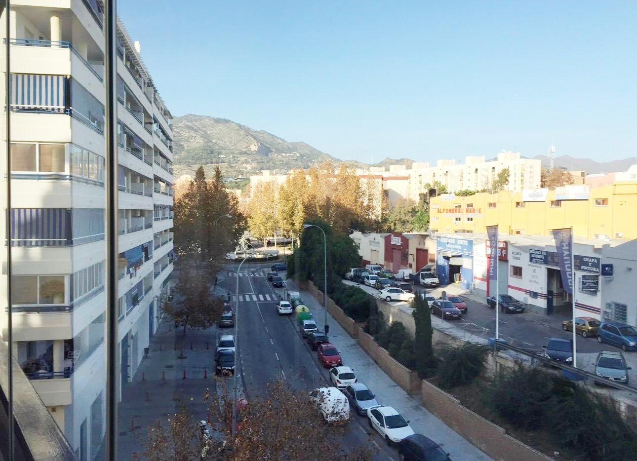FOR SALE 🏡 Two-Bedroom Apartment to Renovate with Parking and Storage – Marbella Centro, Marbella 🇪🇸