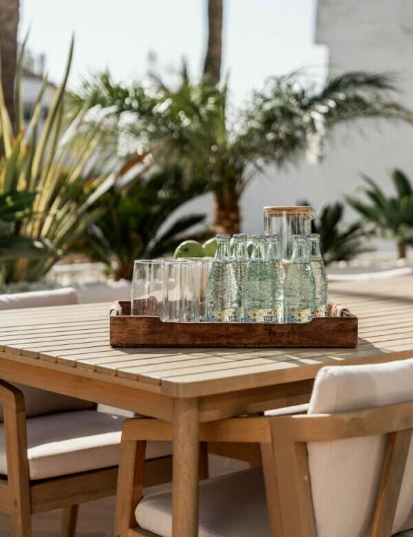 FOR SALE 🏡 Fully Renovated Three-Bedroom Apartment with Outdoor Kitchen Terrace – Nueva Andalucía, Marbella 🇪🇸