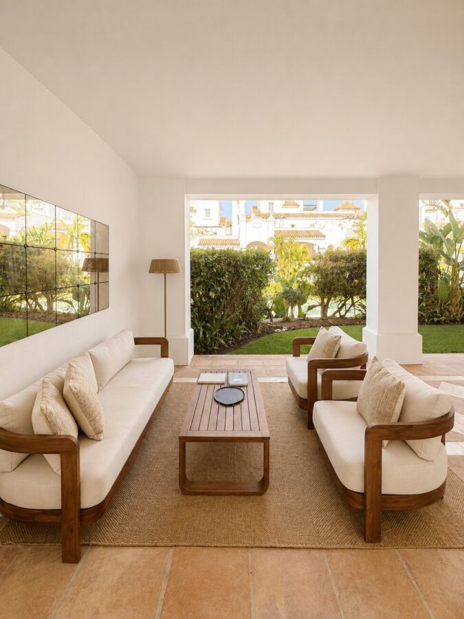 FOR SALE 🏡 Single-Level Ground Floor Apartment with Private Terrace and Garden Access – Sierra Blanca, Marbella Golden Mile 🇪🇸