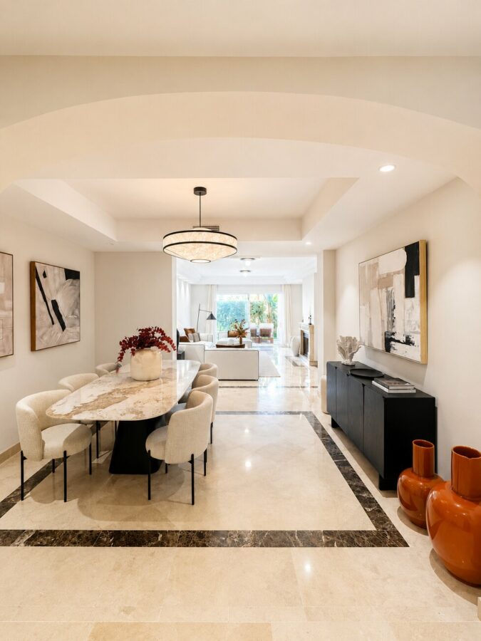 FOR SALE 🏡 Single-Level Ground Floor Apartment with Private Terrace and Garden Access – Sierra Blanca, Marbella Golden Mile 🇪🇸
