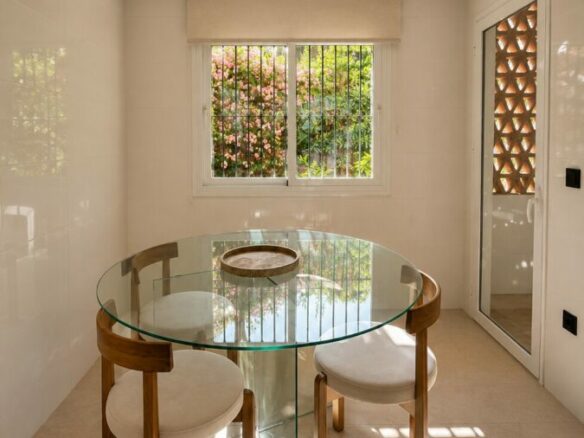 FOR SALE 🏡 Single-Level Ground Floor Apartment with Private Terrace and Garden Access – Sierra Blanca, Marbella Golden Mile 🇪🇸