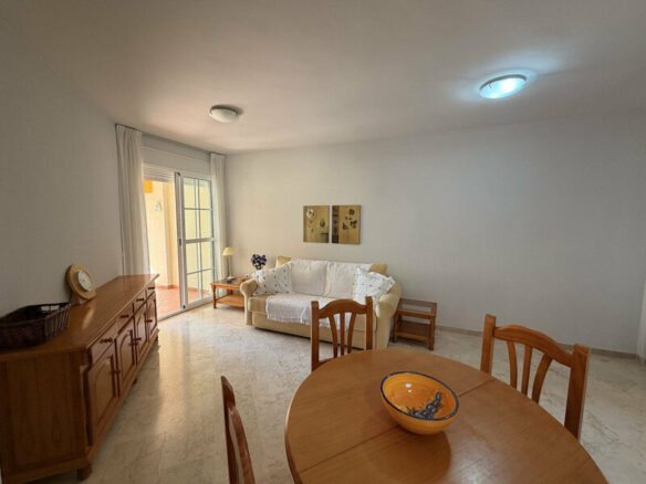 FOR SALE 🏡 Furnished Two-Bedroom Apartment on the Golf with South Terrace and Garage – Torrequebrada, Benalmádena 🇪🇸