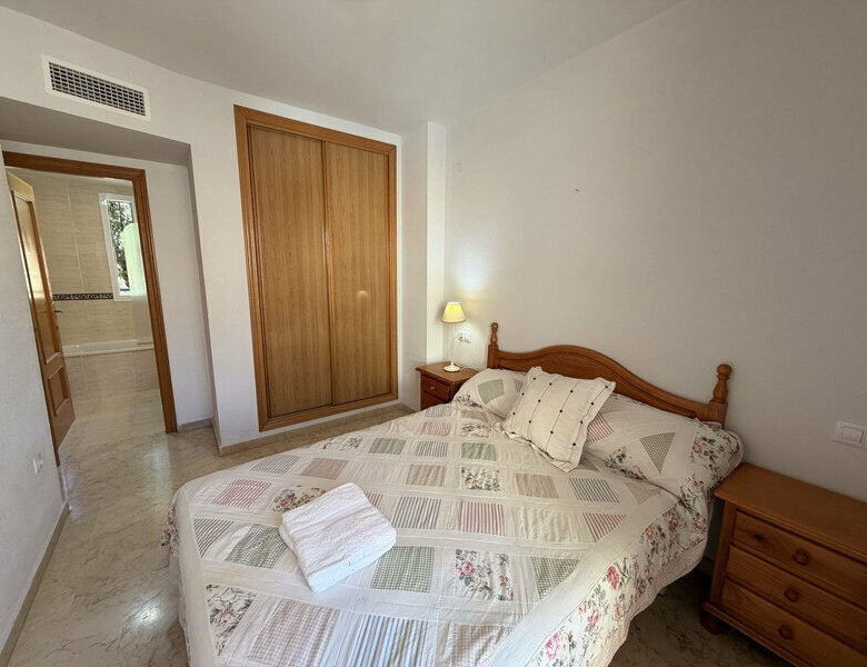 FOR SALE 🏡 Furnished Two-Bedroom Apartment on the Golf with South Terrace and Garage – Torrequebrada, Benalmádena 🇪🇸