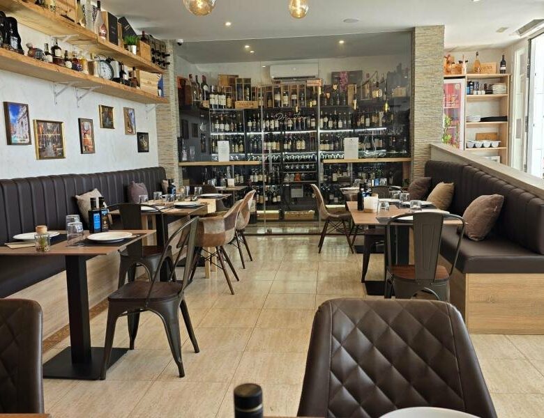FOR SALE 🏡 Beachfront Restaurant Premises with Valid Licence, Fully Equipped – Marbella Centro, Marbella 🇪🇸