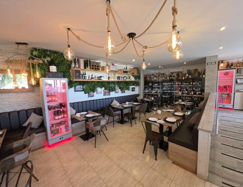 FOR SALE 🏡 Beachfront Restaurant Premises with Valid Licence, Fully Equipped – Marbella Centro, Marbella 🇪🇸
