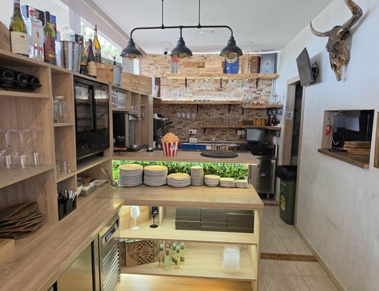FOR SALE 🏡 Beachfront Restaurant Premises with Valid Licence, Fully Equipped – Marbella Centro, Marbella 🇪🇸