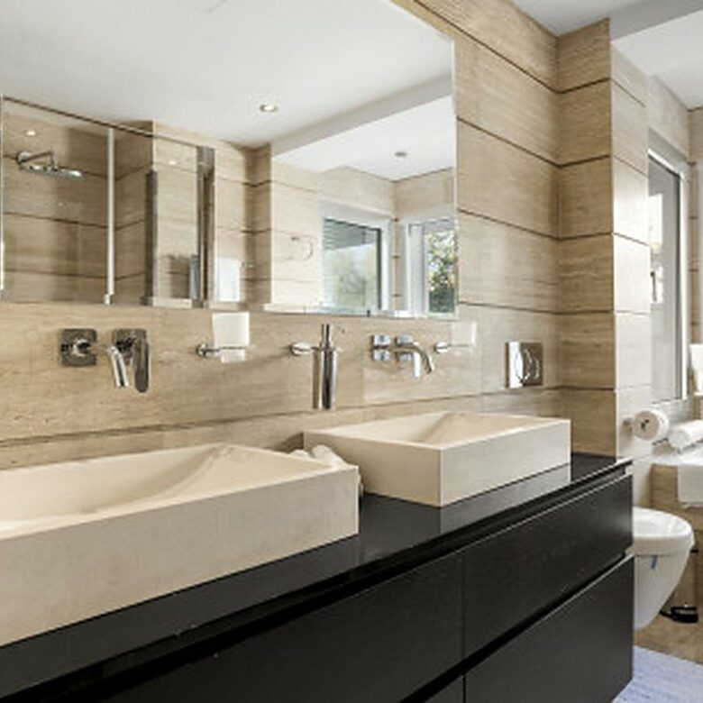 FOR SALE 🏡 Contemporary Villa with Gym, Sauna and Cinema, Walking Distance to Puerto Banús – Nueva Andalucía, Marbella 🇪🇸