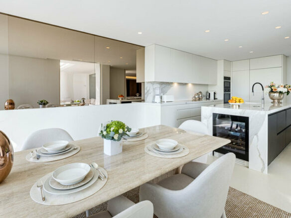 FOR SALE 🏡 Fully Renovated Four-Bedroom Duplex Penthouse Steps from the Beach – Golden Mile, Marbella 🇪🇸