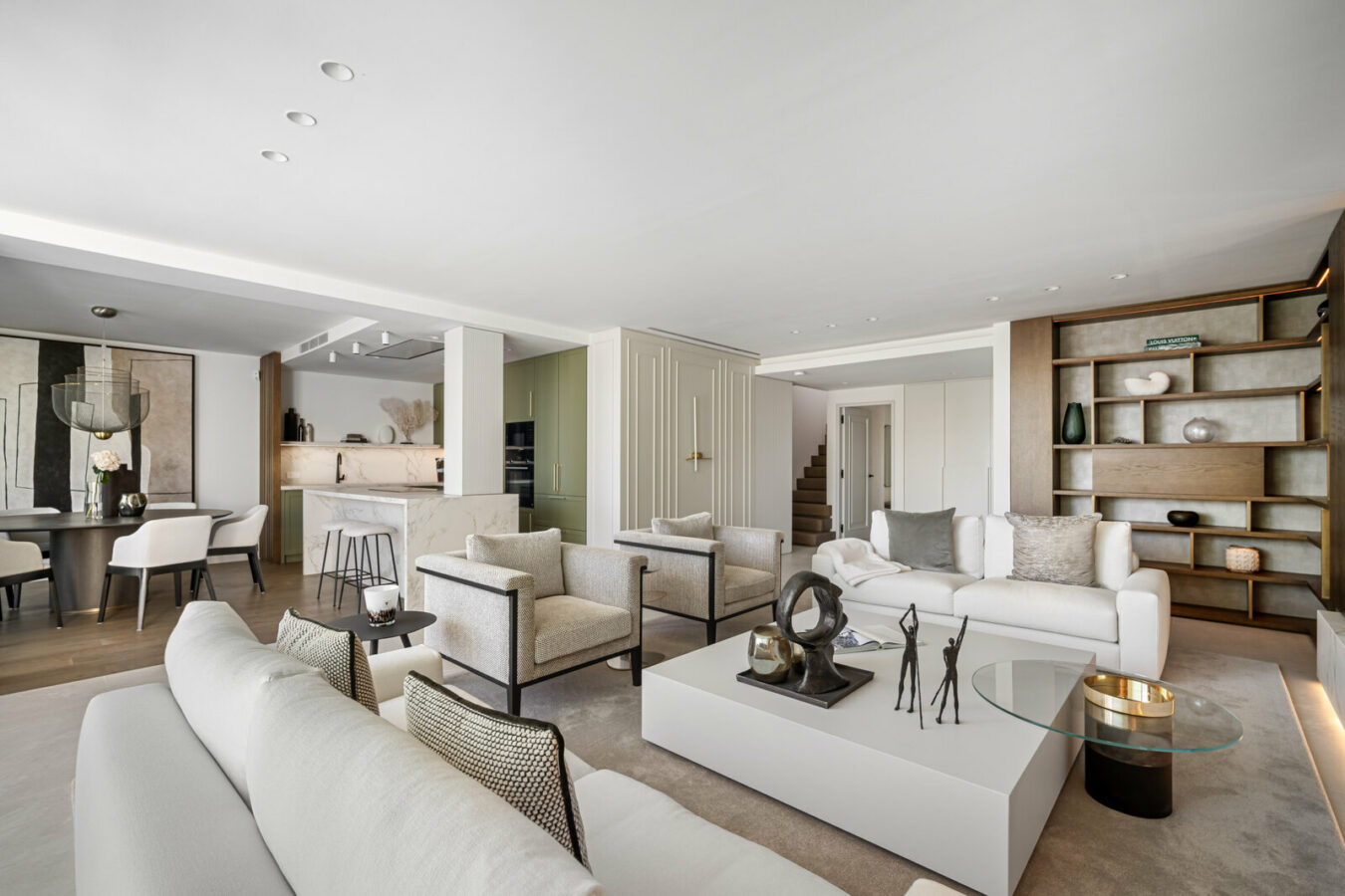 FOR SALE 🏡 Frontline Beach Duplex Penthouse with Rooftop Terrace and Sea Views – Golden Mile, Marbella 🇪🇸