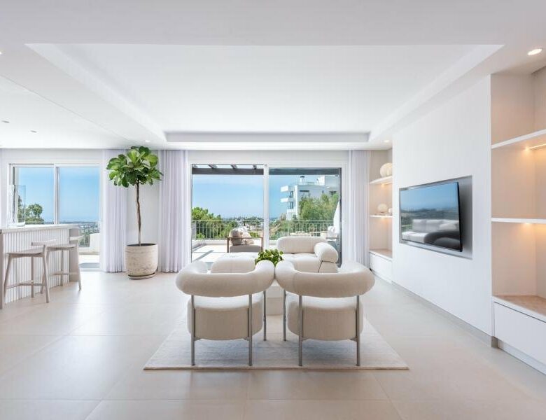 FOR SALE 🏡 Two-Level Duplex Penthouse with Private Plunge Pool and Panoramic Views – La Quinta, Benahavís 🇪🇸