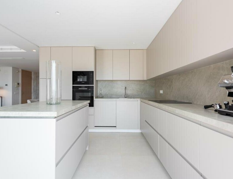 FOR SALE 🏡 Two-Level Duplex Penthouse with Private Plunge Pool and Panoramic Views – La Quinta, Benahavís 🇪🇸