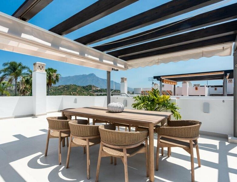 FOR SALE 🏡 Two-Level Duplex Penthouse with Private Plunge Pool and Panoramic Views – La Quinta, Benahavís 🇪🇸
