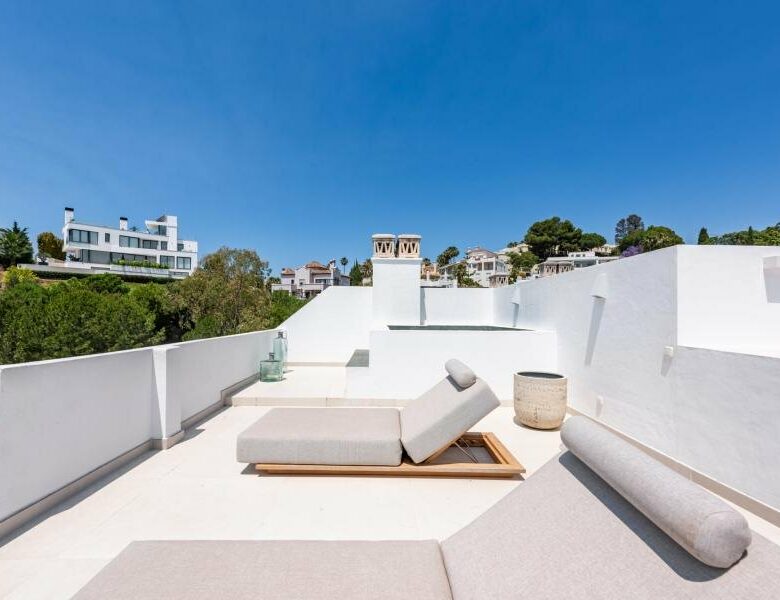 FOR SALE 🏡 Two-Level Duplex Penthouse with Private Plunge Pool and Panoramic Views – La Quinta, Benahavís 🇪🇸