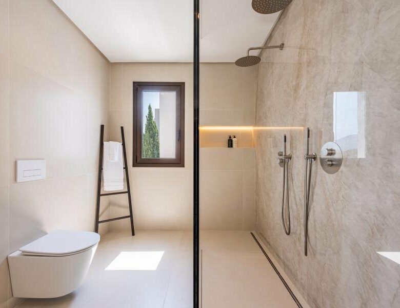 FOR SALE 🏡 Two-Level Duplex Penthouse with Private Plunge Pool and Panoramic Views – La Quinta, Benahavís 🇪🇸