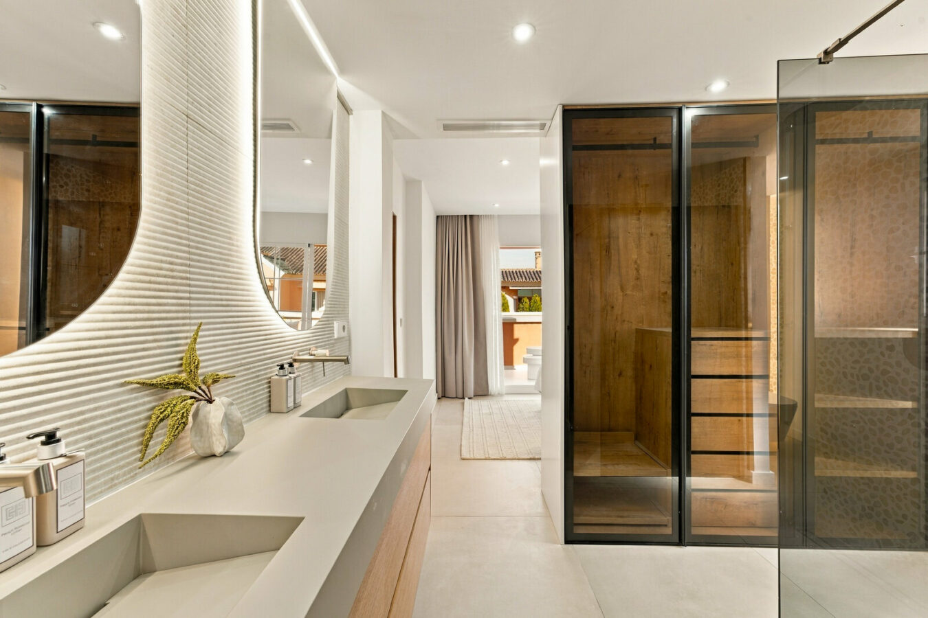 FOR SALE 🏡 Renovated Duplex Penthouse with Rooftop Jacuzzi and Outdoor Kitchen – Nueva Andalucía, Marbella 🇪🇸