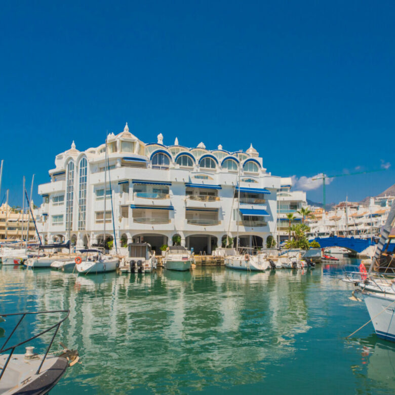 FOR SALE 🏡 639 m² Duplex Penthouse on the Marina with Nine Bedrooms and Private Pool Terrace – Puerto Marina, Benalmádena 🇪🇸