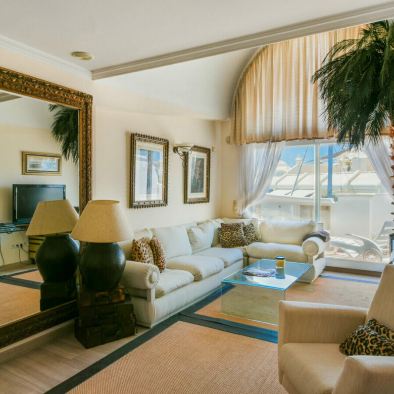 FOR SALE 🏡 639 m² Duplex Penthouse on the Marina with Nine Bedrooms and Private Pool Terrace – Puerto Marina, Benalmádena 🇪🇸