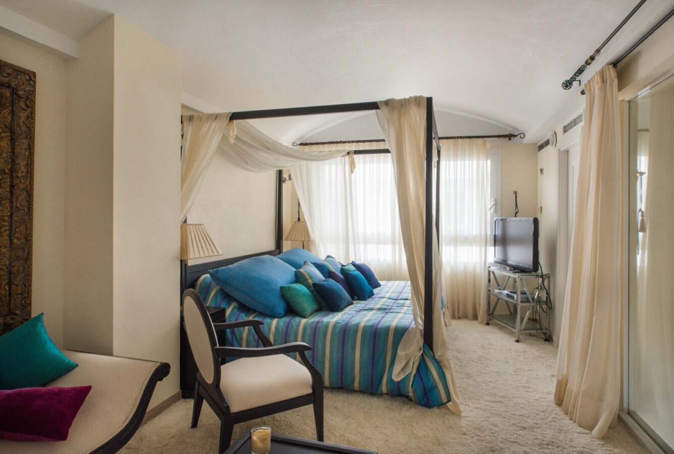 FOR SALE 🏡 639 m² Duplex Penthouse on the Marina with Nine Bedrooms and Private Pool Terrace – Puerto Marina, Benalmádena 🇪🇸