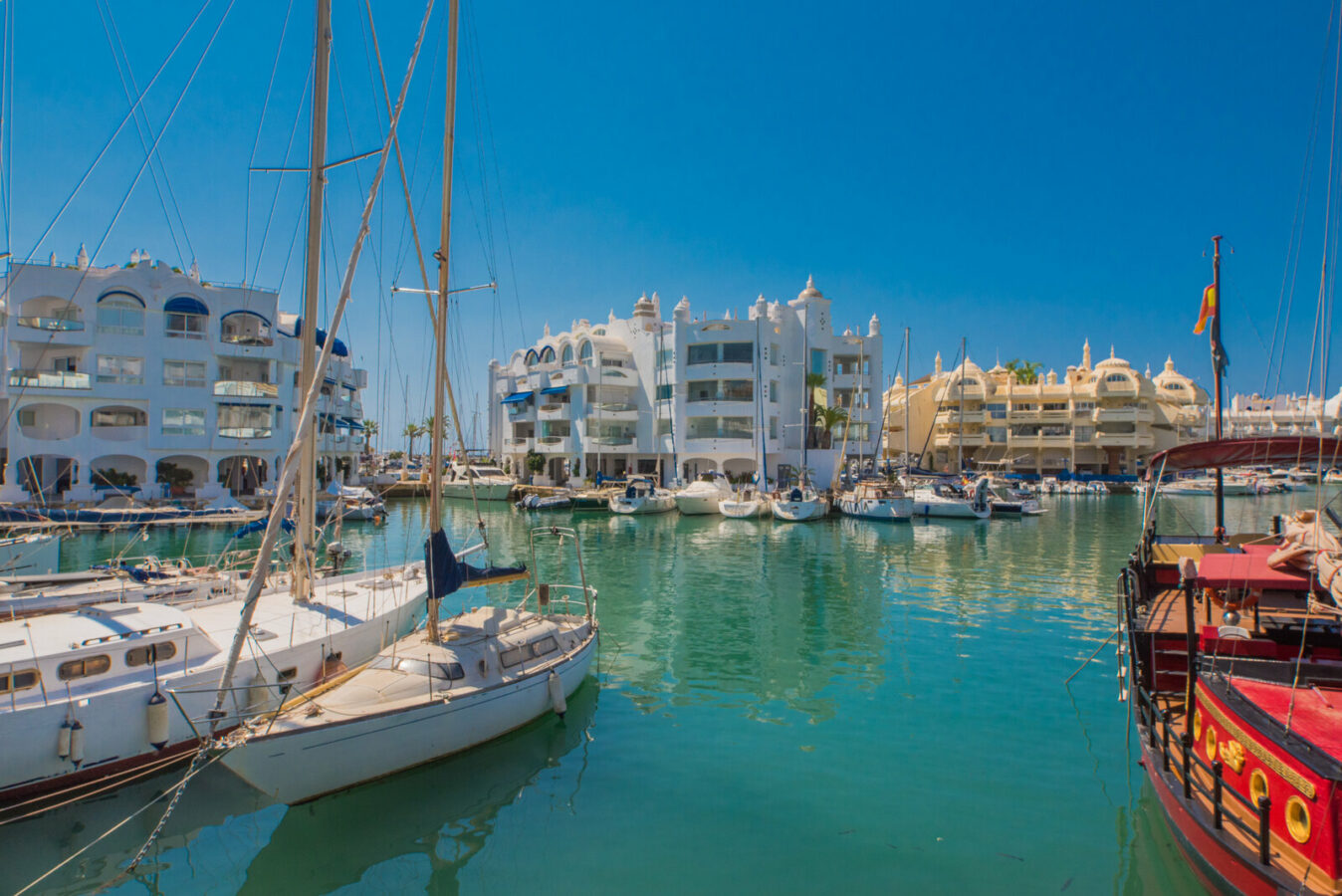 FOR SALE 🏡 639 m² Duplex Penthouse on the Marina with Nine Bedrooms and Private Pool Terrace – Puerto Marina, Benalmádena 🇪🇸