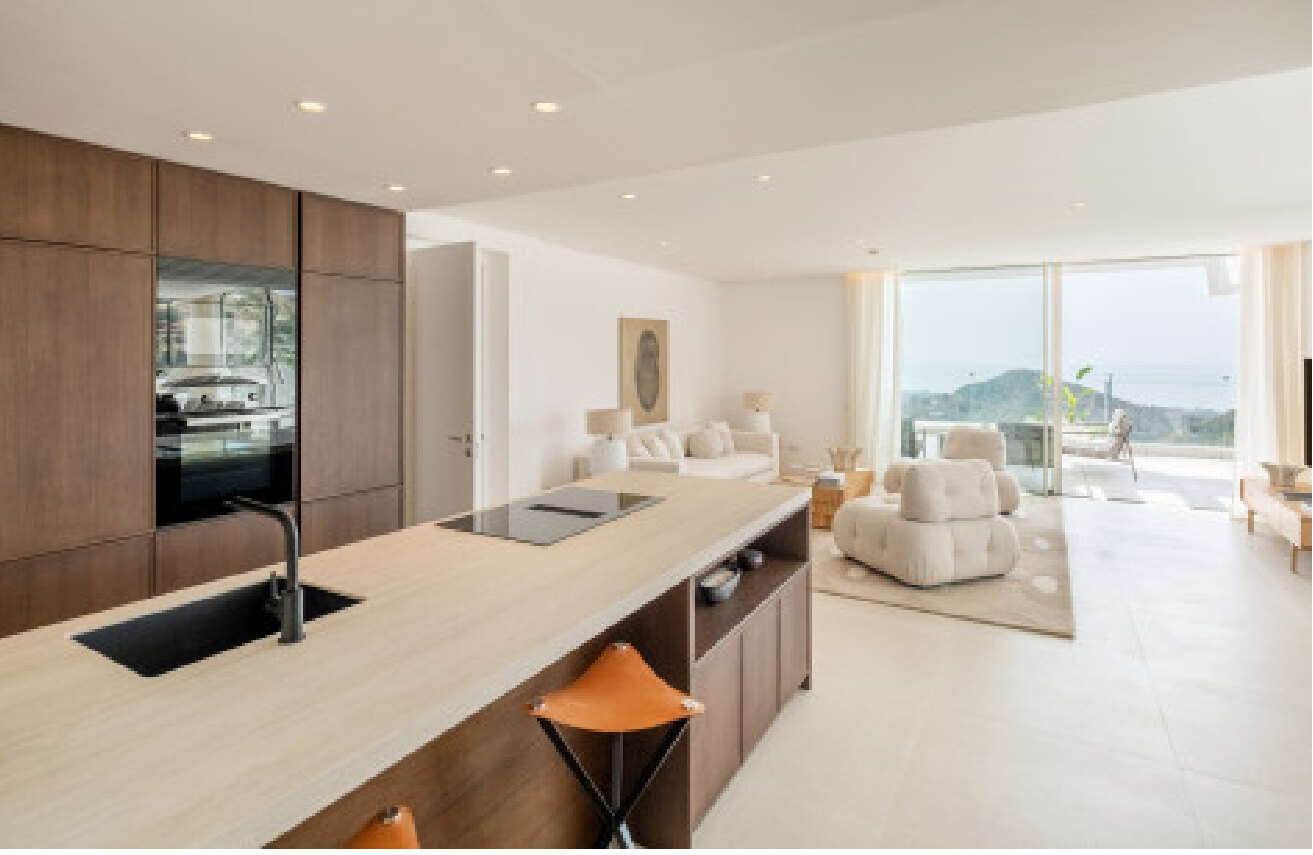 FOR SALE 🏡 Duplex Penthouse with Private Heated Rooftop Pool and Panoramic Views – Palo Alto, Ojén 🇪🇸