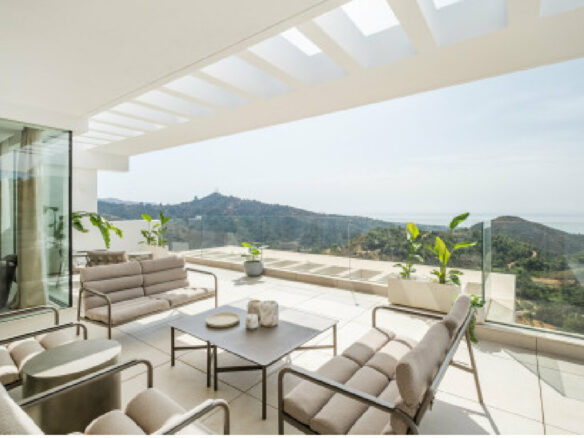 FOR SALE 🏡 Duplex Penthouse with Private Heated Rooftop Pool and Panoramic Views – Palo Alto, Ojén 🇪🇸