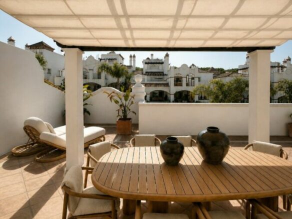FOR SALE 🏡 Duplex Penthouse with 179 m² of Terraces and Panoramic Sea Views – Sierra Blanca, Marbella Golden Mile 🇪🇸