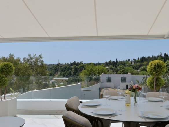 FOR SALE 🌟  Partly Renovated Finca with Sea Views Estepona – Country House for Sale