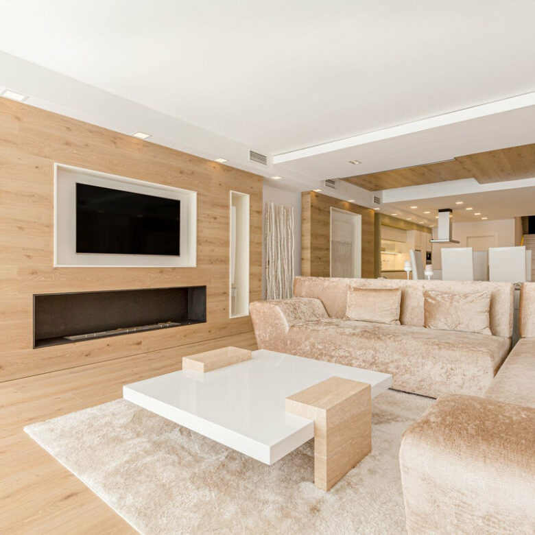 FOR SALE 🏡 Frontline Beach Duplex Apartment with Sea Views and Tropical Gardens – Puerto Banús, Marbella 🇪🇸