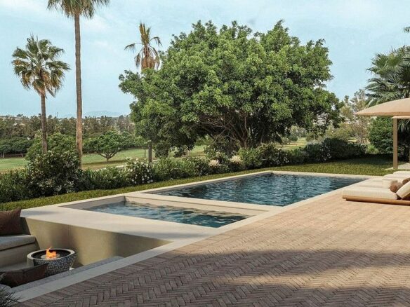 Frontline golf villa renovation project in Los Naranjos, Nueva Andalucia, Marbella
