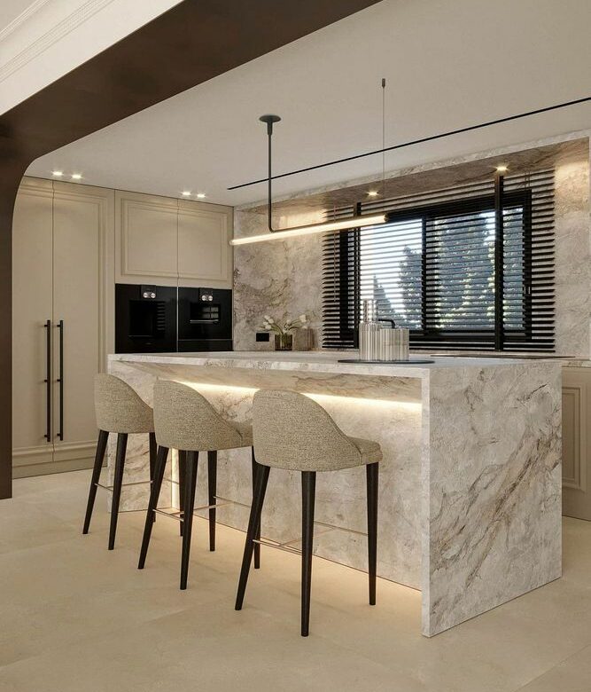 Frontline golf villa renovation project in Los Naranjos, Nueva Andalucia, Marbella