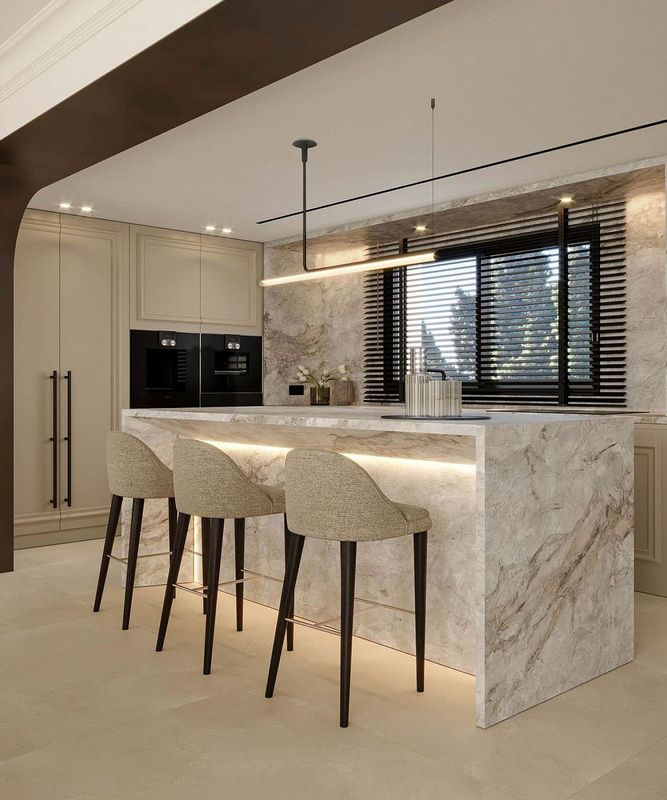 Frontline golf villa renovation project in Los Naranjos, Nueva Andalucia, Marbella