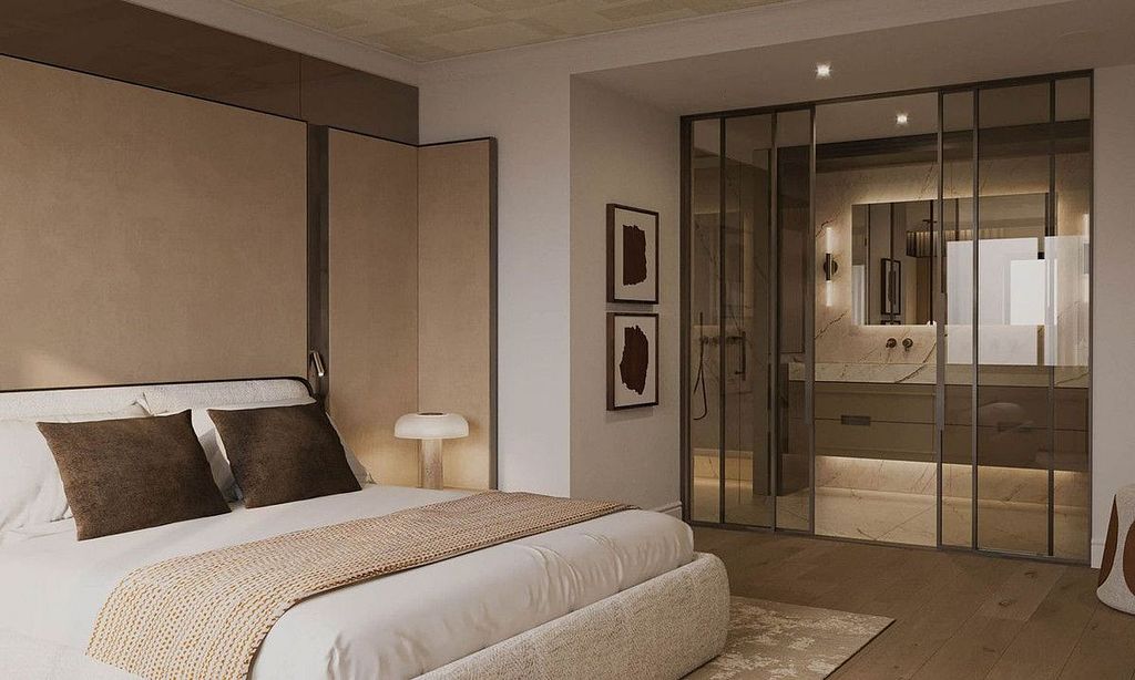 Frontline golf villa renovation project in Los Naranjos, Nueva Andalucia, Marbella