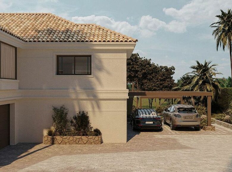Frontline golf villa renovation project in Los Naranjos, Nueva Andalucia, Marbella
