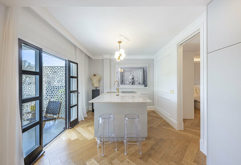 FOR SALE 🏡 Refurbished Garden Apartment in a Gated Community – Nueva Andalucía, Marbella 🇪🇸