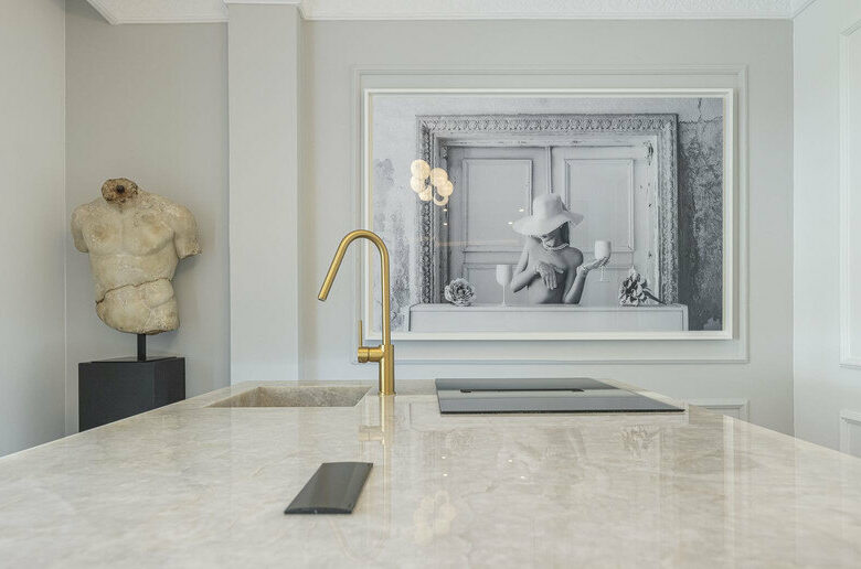 FOR SALE 🏡 Refurbished Garden Apartment in a Gated Community – Nueva Andalucía, Marbella 🇪🇸