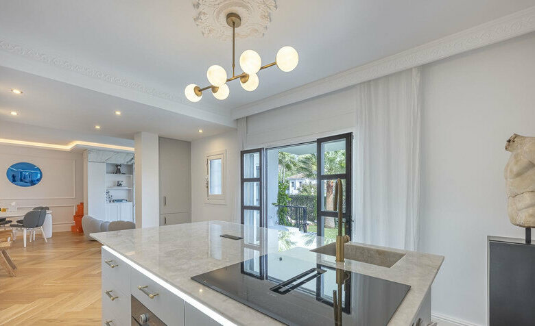 FOR SALE 🏡 Refurbished Garden Apartment in a Gated Community – Nueva Andalucía, Marbella 🇪🇸