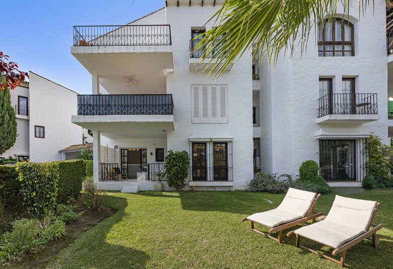 FOR SALE 🏡 Refurbished Garden Apartment in a Gated Community – Nueva Andalucía, Marbella 🇪🇸