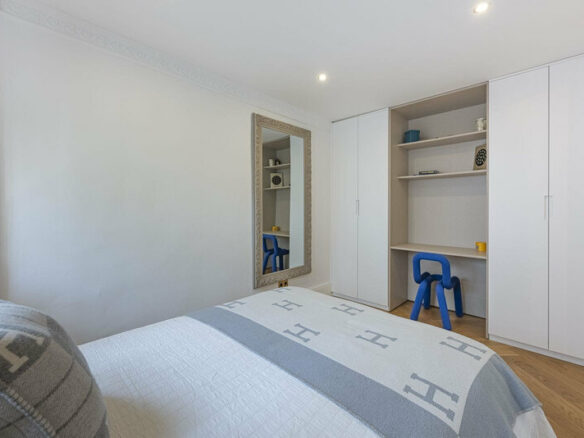 FOR SALE 🏡 Refurbished Garden Apartment in a Gated Community – Nueva Andalucía, Marbella 🇪🇸