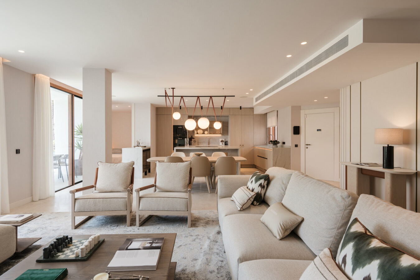FOR SALE 🏡 Fully Renovated Garden Duplex with Private Garden next to the Golf – Los Naranjos, Nueva Andalucía, Marbella 🇪🇸