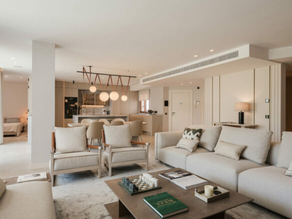 FOR SALE 🏡 Fully Renovated Garden Duplex with Private Garden next to the Golf – Los Naranjos, Nueva Andalucía, Marbella 🇪🇸