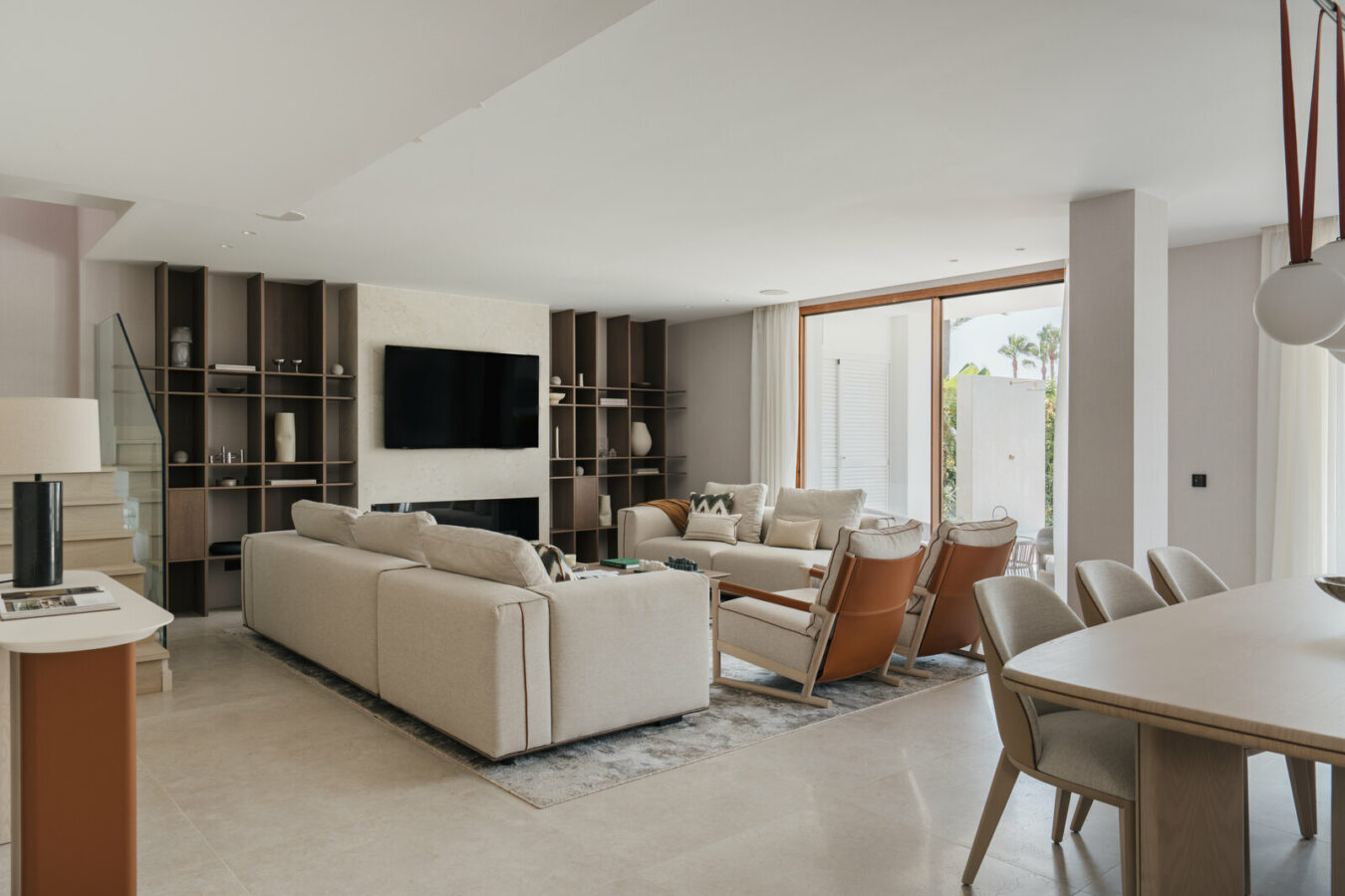 FOR SALE 🏡 Fully Renovated Garden Duplex with Private Garden next to the Golf – Los Naranjos, Nueva Andalucía, Marbella 🇪🇸