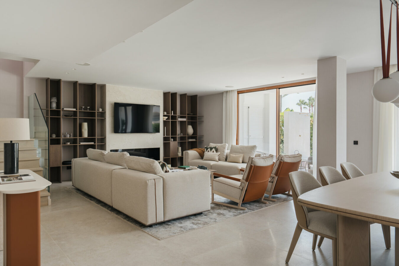 FOR SALE 🏡 Fully Renovated Garden Duplex with Private Garden next to the Golf – Los Naranjos, Nueva Andalucía, Marbella 🇪🇸
