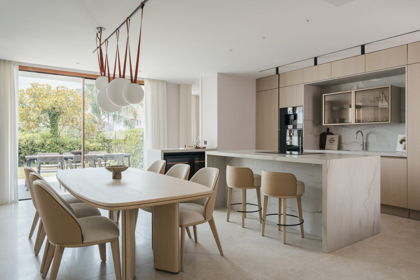FOR SALE 🏡 Fully Renovated Garden Duplex with Private Garden next to the Golf – Los Naranjos, Nueva Andalucía, Marbella 🇪🇸